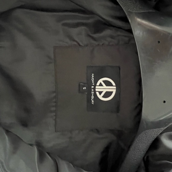 Faux fur women’s parka in black size Small- Haight and Ashbury - Picture 6 of 9